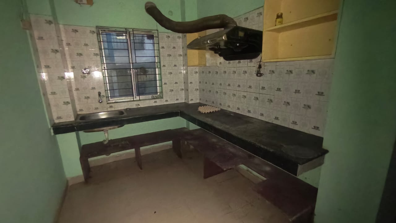 Unfurnished 3bhk in Downtown, Doctor Zakir Hussain Road, Rukmini Gaon, Guwahati, Assam, India for Rent